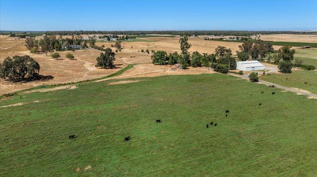 12900 Angrave Rd, Galt, CA 95632