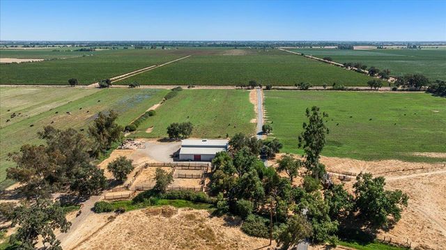 12900 Angrave Rd, Galt, CA 95632