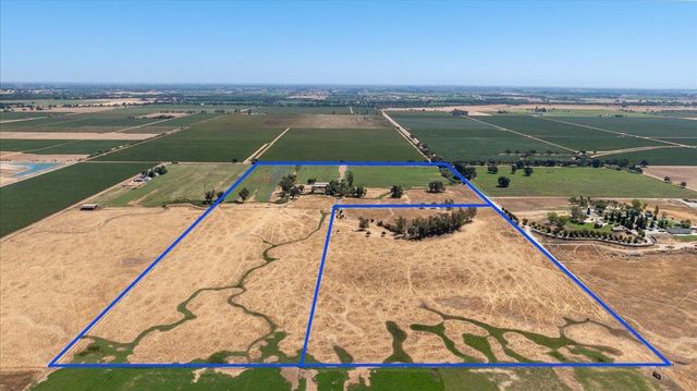 12900 Angrave Rd, Galt, CA 95632