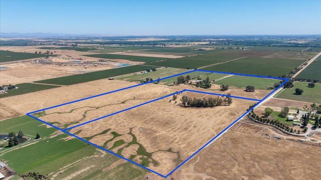 12900 Angrave Rd, Galt, CA 95632