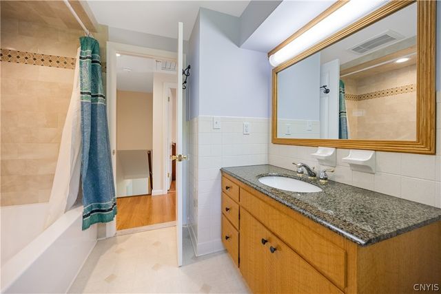 7534 Broadfield Road, Pompey, NY 13104