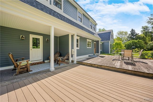 7534 Broadfield Road, Pompey, NY 13104