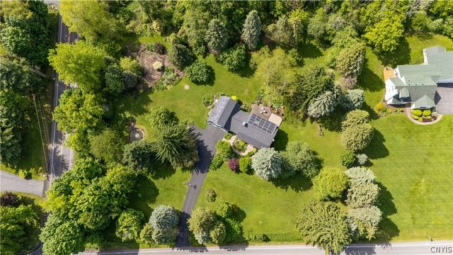 7534 Broadfield Road, Pompey, NY 13104