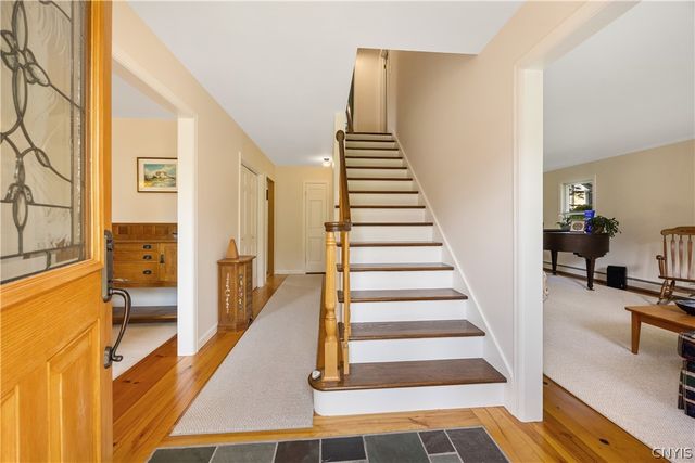 7534 Broadfield Road, Pompey, NY 13104