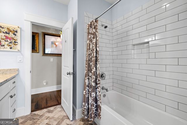 135 Woodbridge Place, Brooks, GA 30205