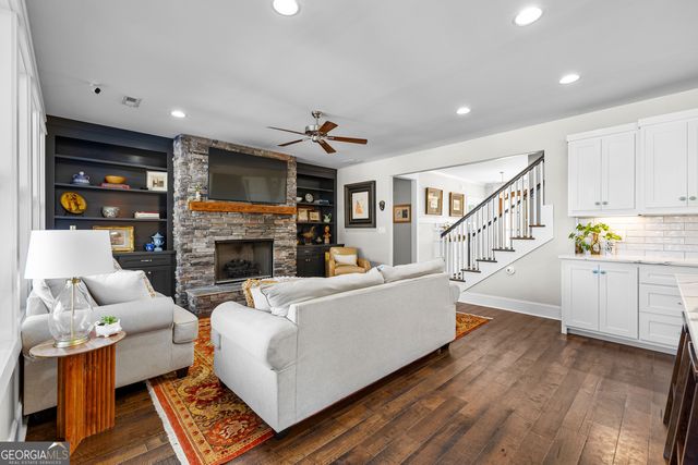 135 Woodbridge Place, Brooks, GA 30205