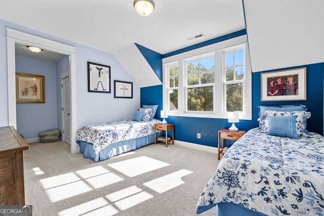 135 Woodbridge Place, Brooks, GA 30205