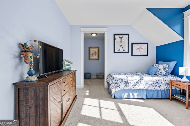 135 Woodbridge Place, Brooks, GA 30205