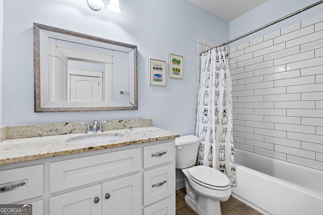 135 Woodbridge Place, Brooks, GA 30205