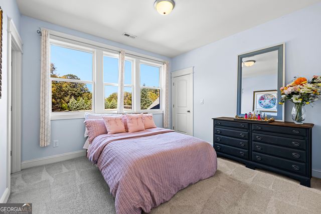 135 Woodbridge Place, Brooks, GA 30205