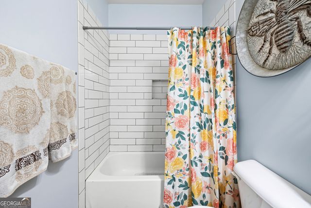 135 Woodbridge Place, Brooks, GA 30205