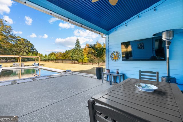 135 Woodbridge Place, Brooks, GA 30205