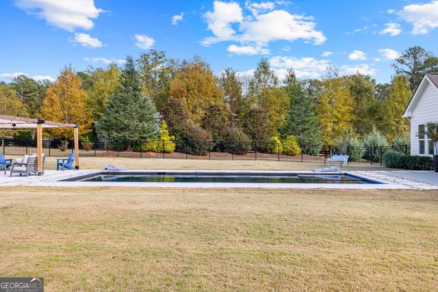 135 Woodbridge Place, Brooks, GA 30205