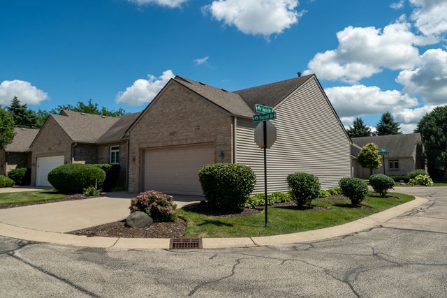 11417 Russell Drive 1, Huntley, IL 60142