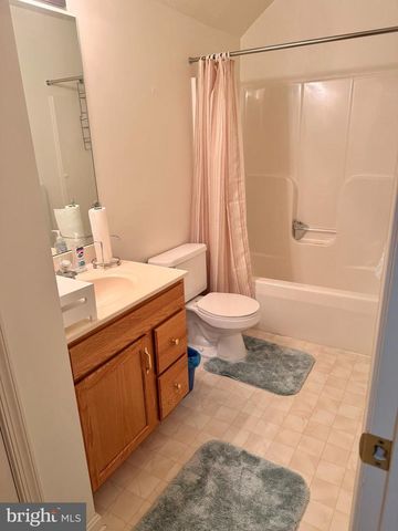 53 APPLE JACK LN, Littlestown, PA 17340