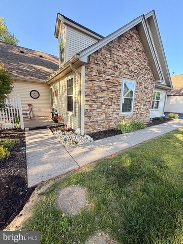 53 APPLE JACK LN, Littlestown, PA 17340