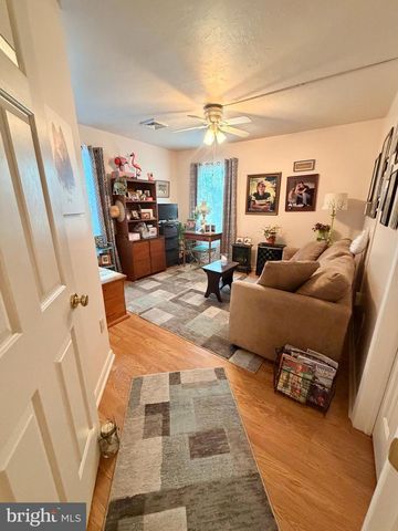 53 APPLE JACK LN, Littlestown, PA 17340