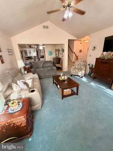 53 APPLE JACK LN, Littlestown, PA 17340