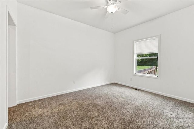2481 Shelton Avenue, Statesville, NC 28677