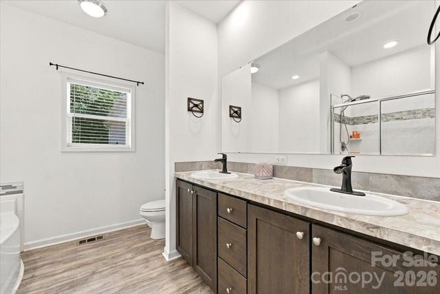 2481 Shelton Avenue, Statesville, NC 28677