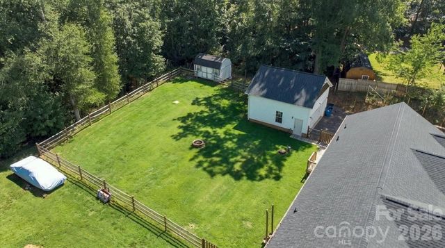 2481 Shelton Avenue, Statesville, NC 28677