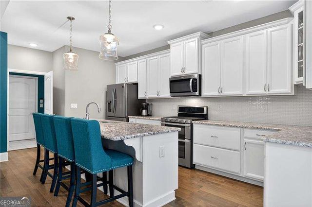 527 Margaret Lane, Woodstock, GA 30188