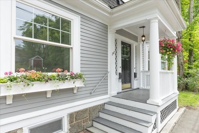 247 Hale St 2, Beverly, MA 01915