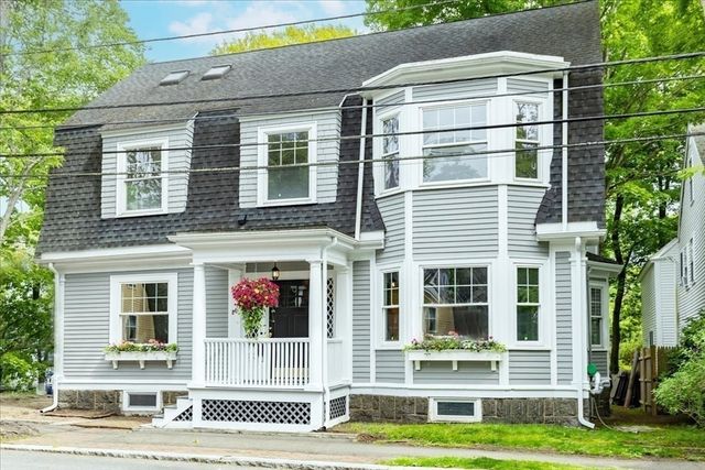 247 Hale St 2, Beverly, MA 01915