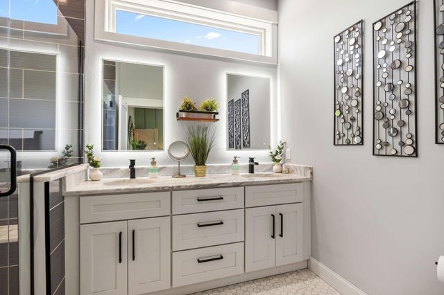 30658 Jodrell Street NE, Cambridge, MN 55008