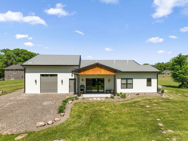 30658 Jodrell Street NE, Cambridge, MN 55008