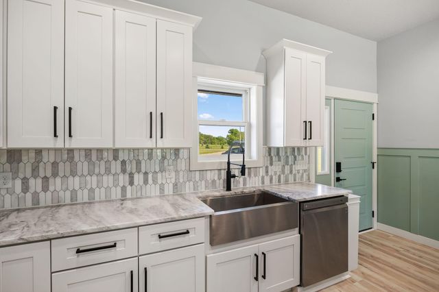30658 Jodrell Street NE, Cambridge, MN 55008