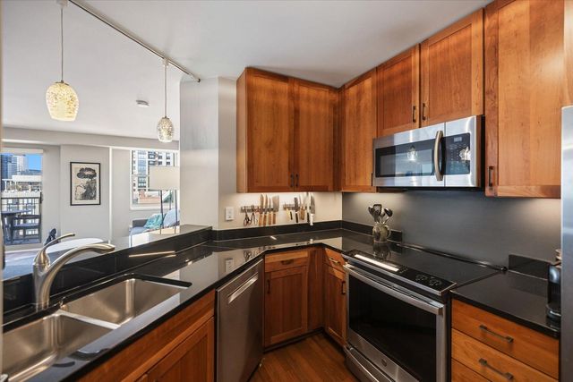 401 S 1st Street 823, Minneapolis, MN 55401