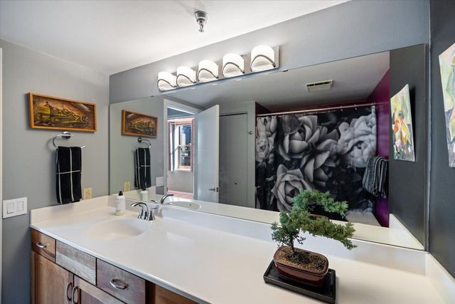 401 S 1st Street 823, Minneapolis, MN 55401