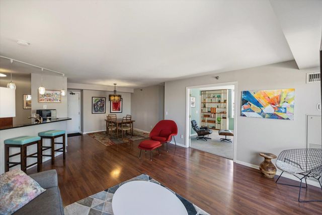 401 S 1st Street 823, Minneapolis, MN 55401