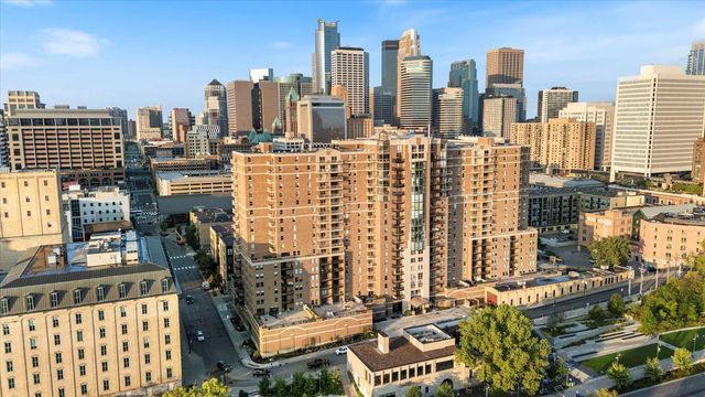 401 S 1st Street 823, Minneapolis, MN 55401