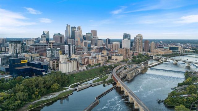401 S 1st Street 823, Minneapolis, MN 55401