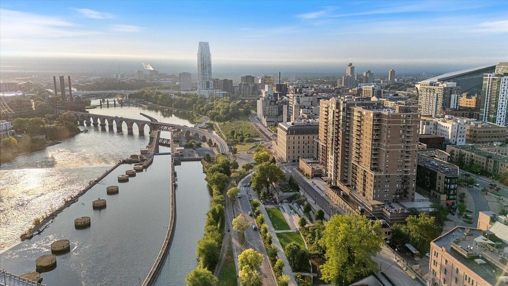 401 S 1st Street 823, Minneapolis, MN 55401