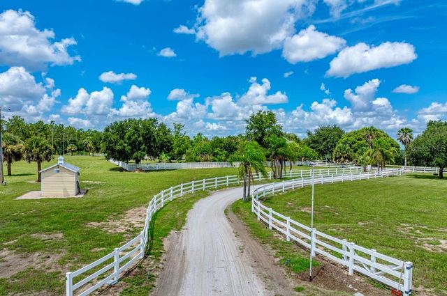 664 S LAKE STARR BOULEVARD, Lake Wales, FL 33898