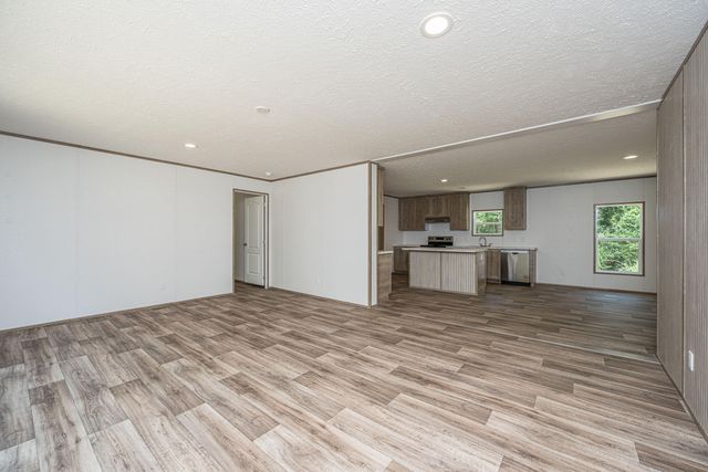 308 Bedford Road, Cross, SC 29436