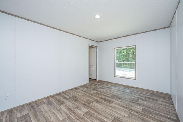 308 Bedford Road, Cross, SC 29436