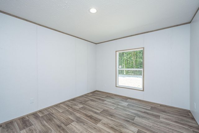 308 Bedford Road, Cross, SC 29436