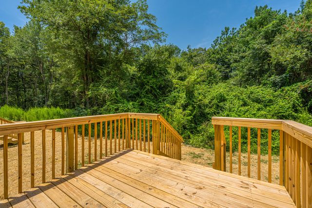 308 Bedford Road, Cross, SC 29436