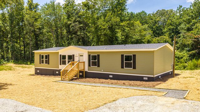 308 Bedford Road, Cross, SC 29436