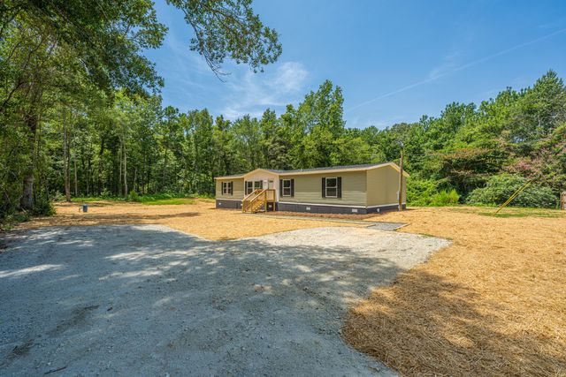 308 Bedford Road, Cross, SC 29436