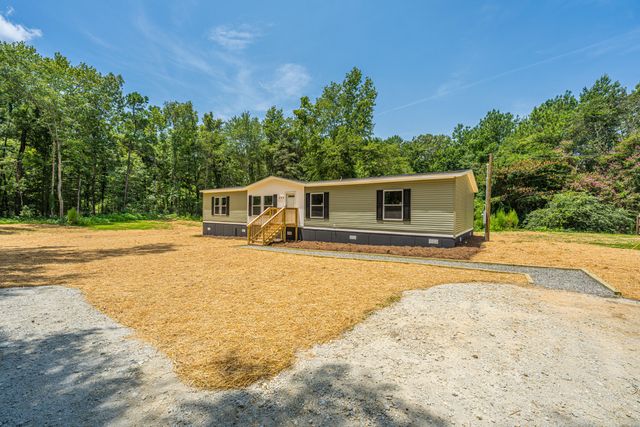 308 Bedford Road, Cross, SC 29436