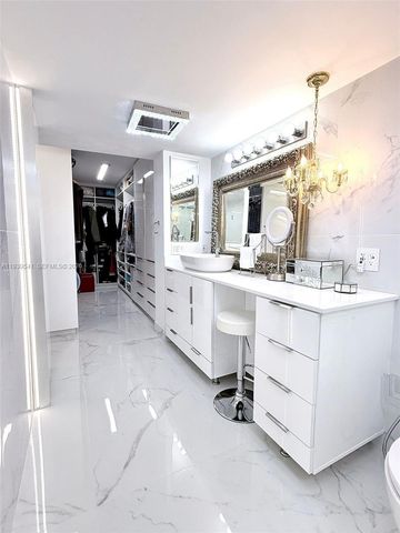 1201 S Ocean Dr 602S, Hollywood, FL 33019