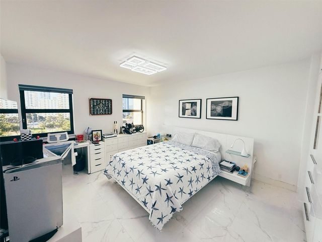 1201 S Ocean Dr 602S, Hollywood, FL 33019