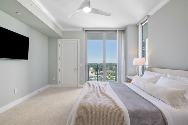2 WATER CLUB Way 1003, North Palm Beach, FL 33408