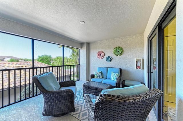 5558 PALMER CIRCLE 205, Bradenton, FL 34211