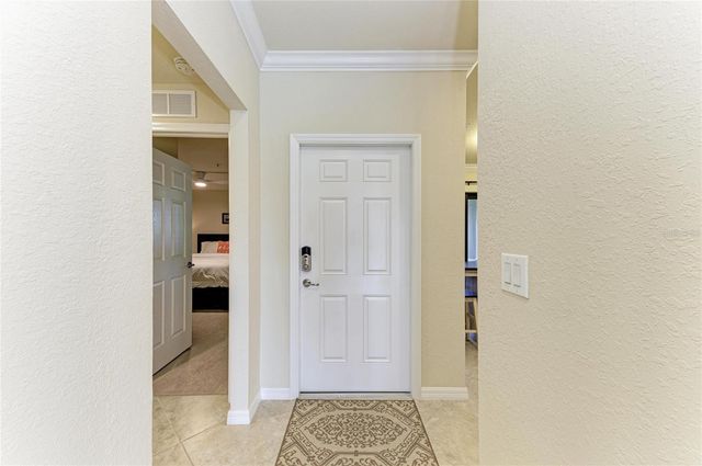 5558 PALMER CIRCLE 205, Bradenton, FL 34211